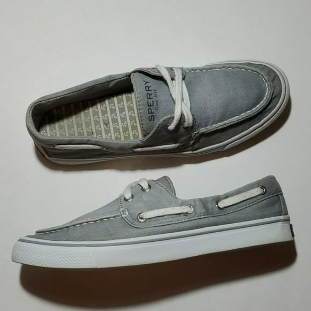 SPERRY LOWTOPS, WOMANS SIZE 7M GRAY DENIM GUC